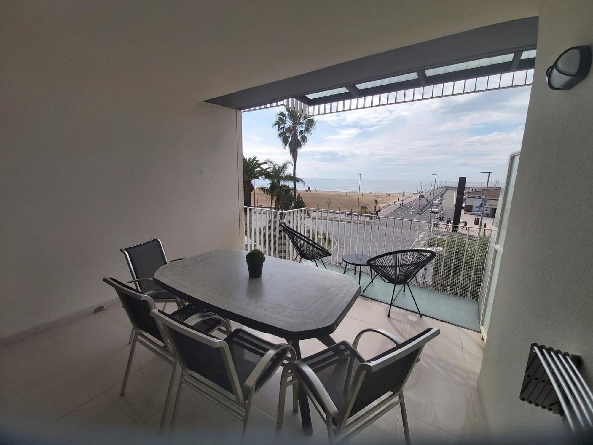 Apartaments Voramar Кембрилс Стая снимка